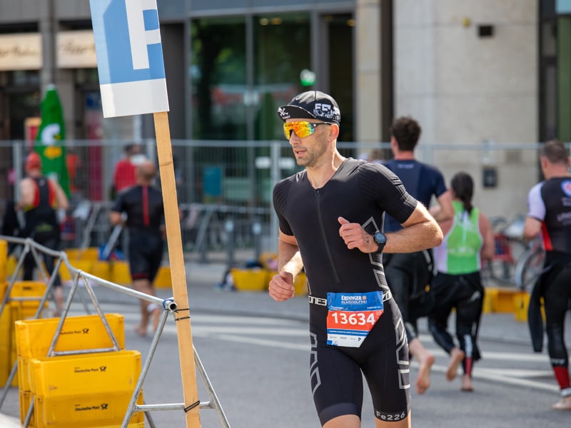 Wechsel auf die Laufstrecke